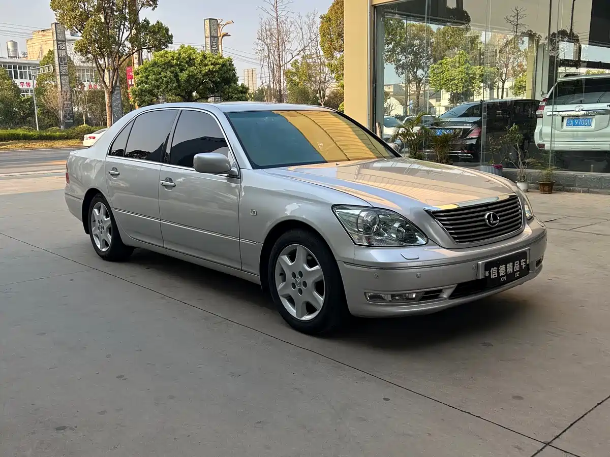 Lexus LS 2005 430 фото 2