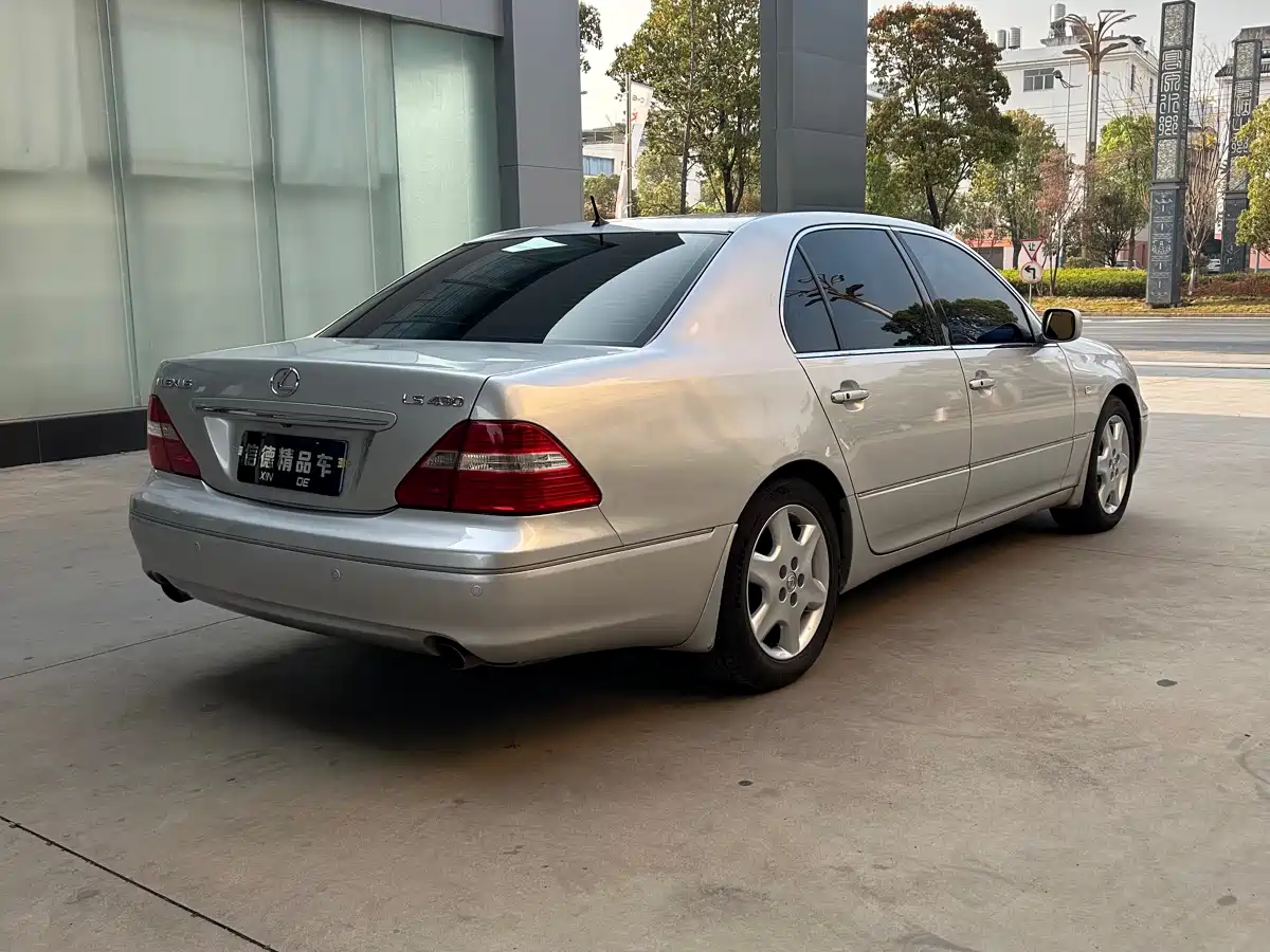Lexus LS 2005 430 фото 7