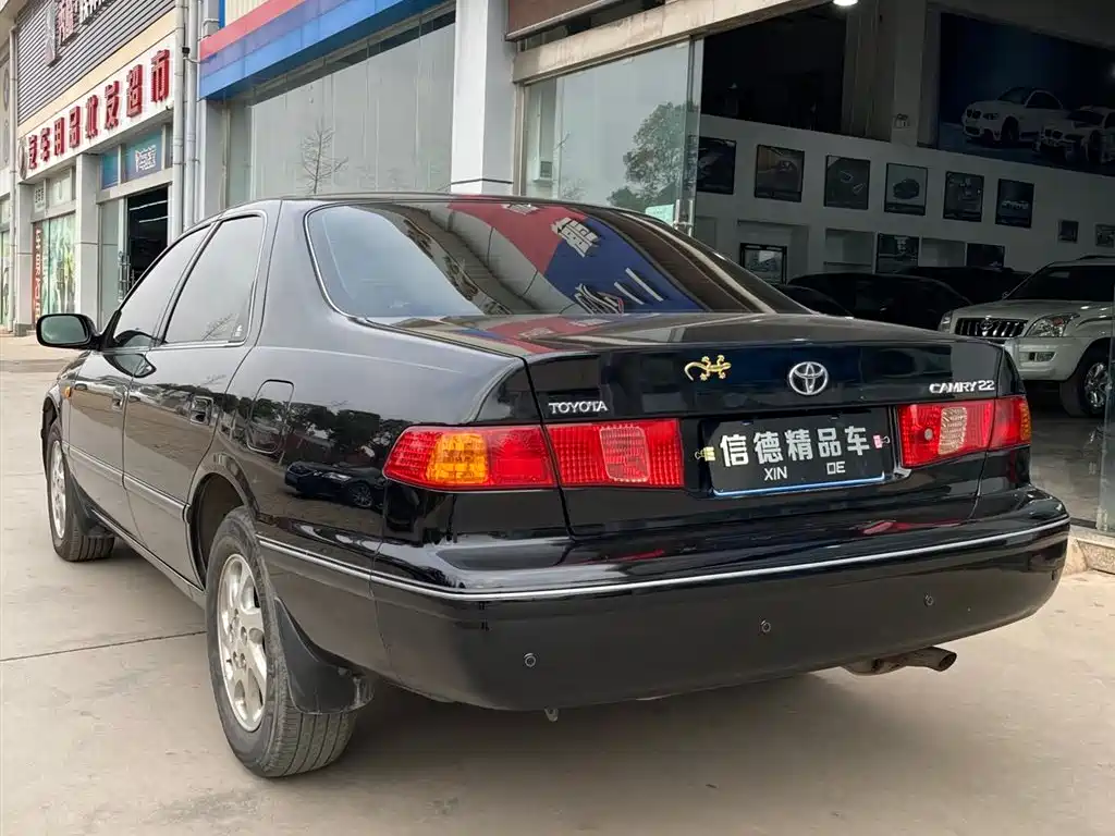 Toyota фото 5