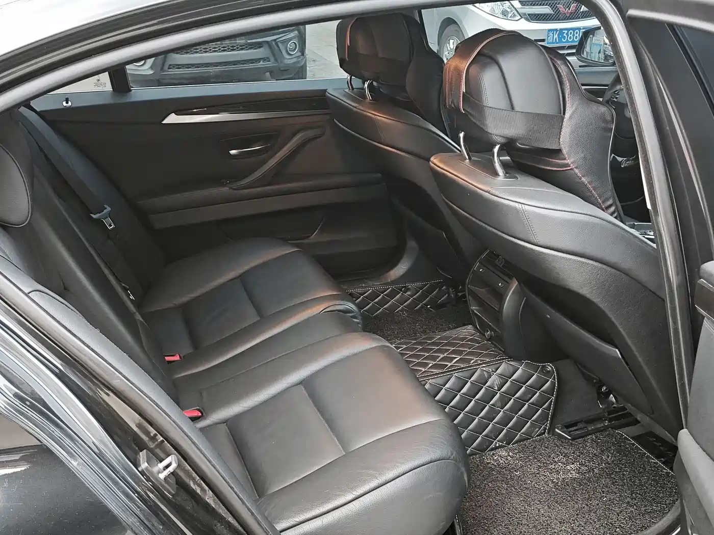 BMW 5 Series 2013 525Li Luxury фото 8
