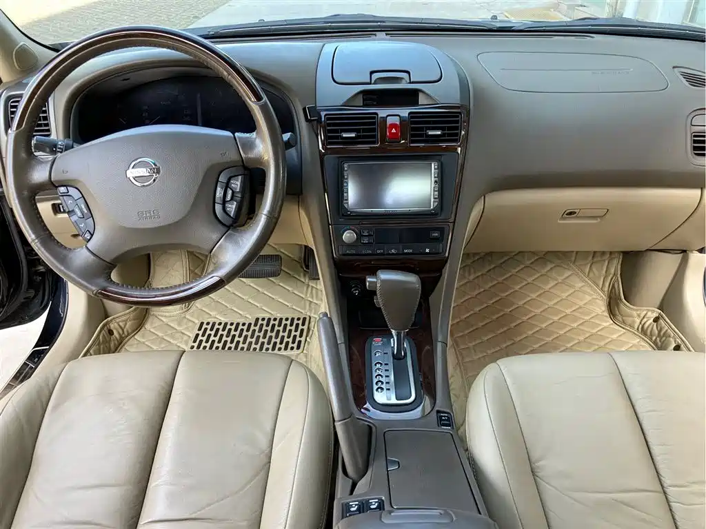 Nissan Cefiro 2002
