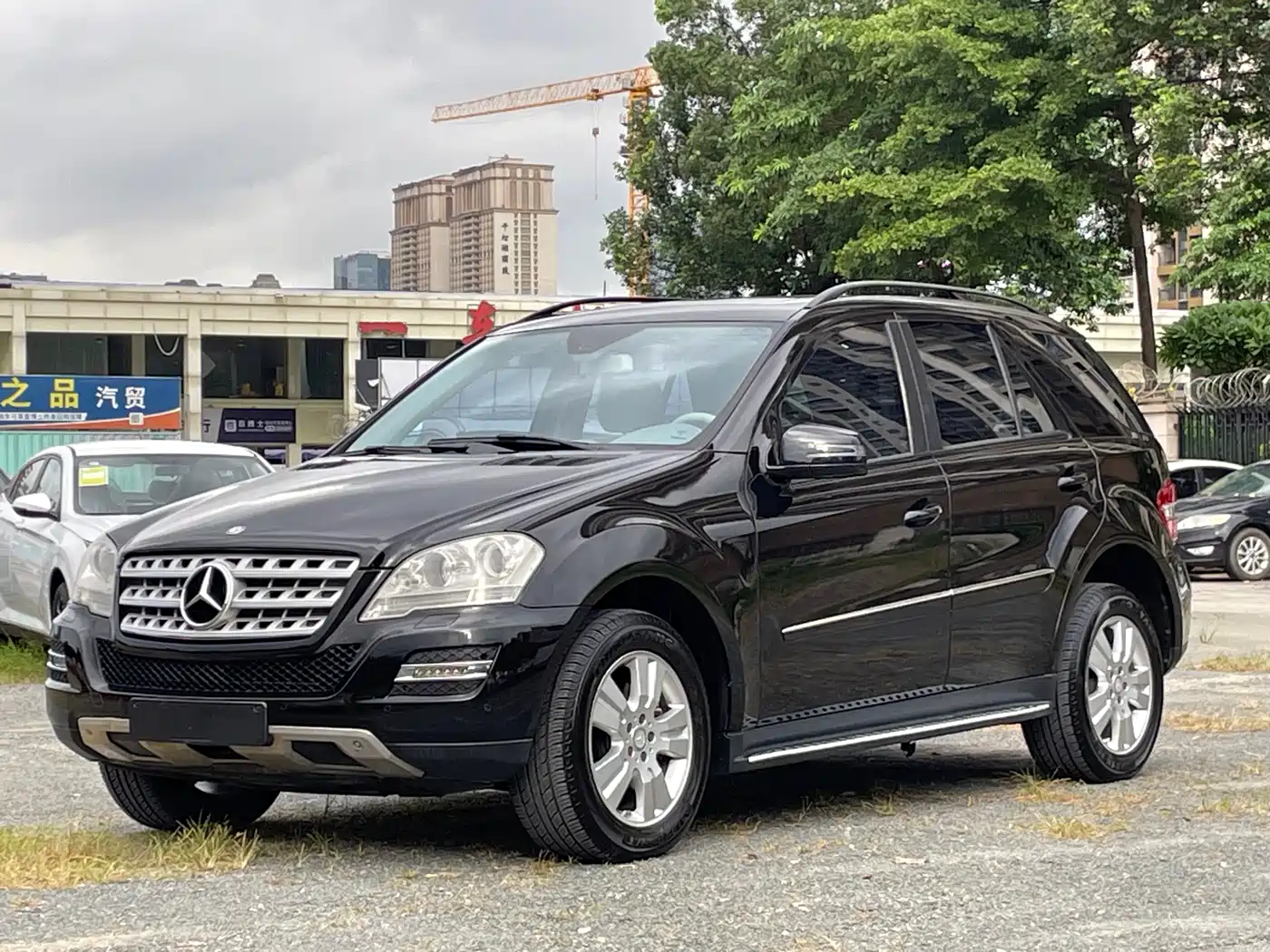 Mercedes-Benz M-Class 2010 ML 300 4MATIC