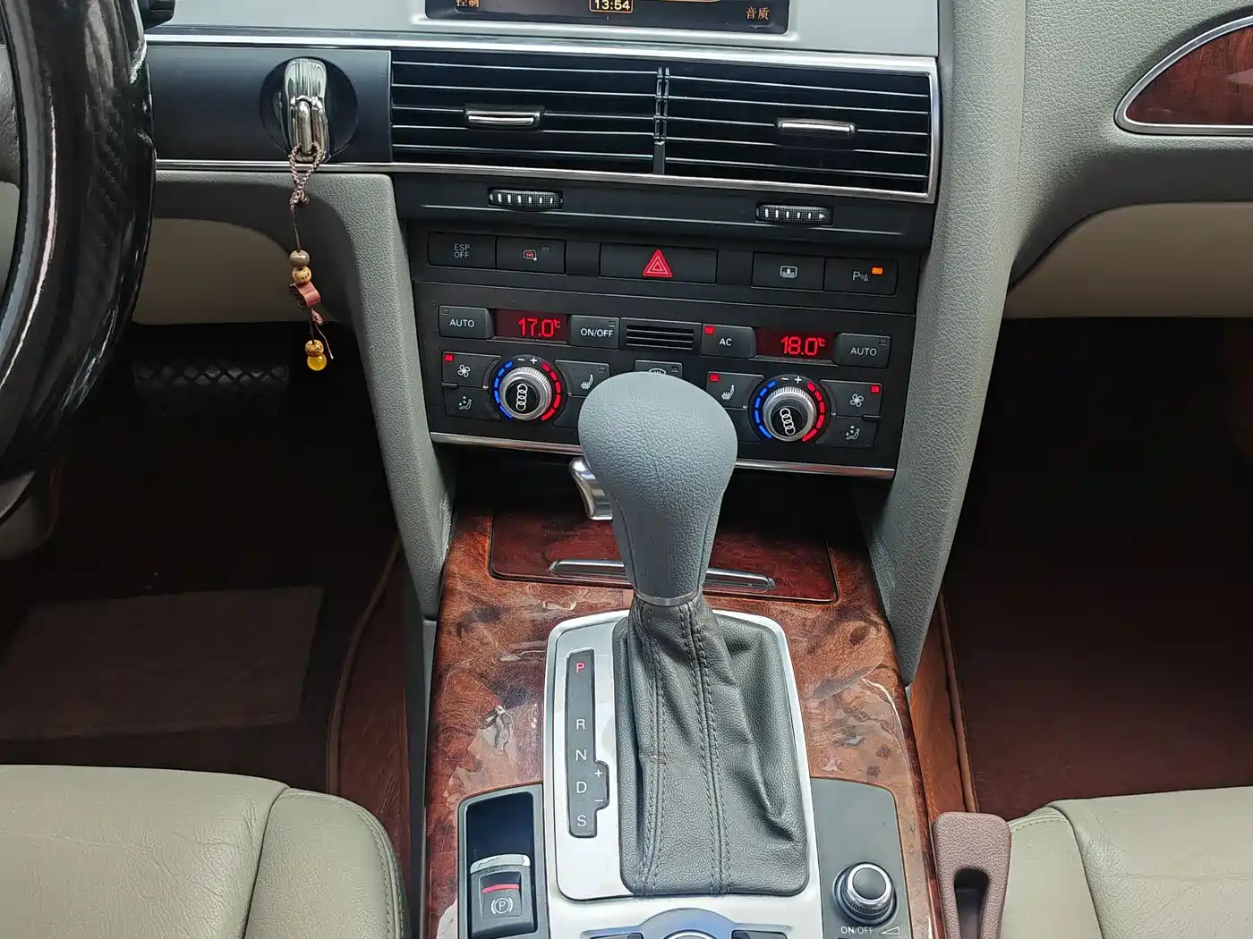 Audi A6L 2011 Model 2.4L Technology фото 8