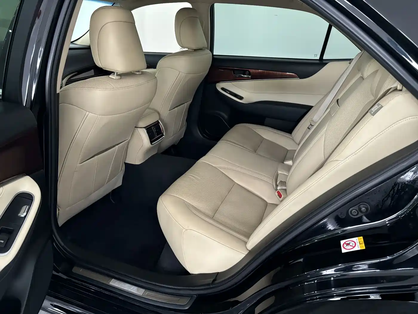 Toyota Crown 2015 2.5L Smart Edition фото 9