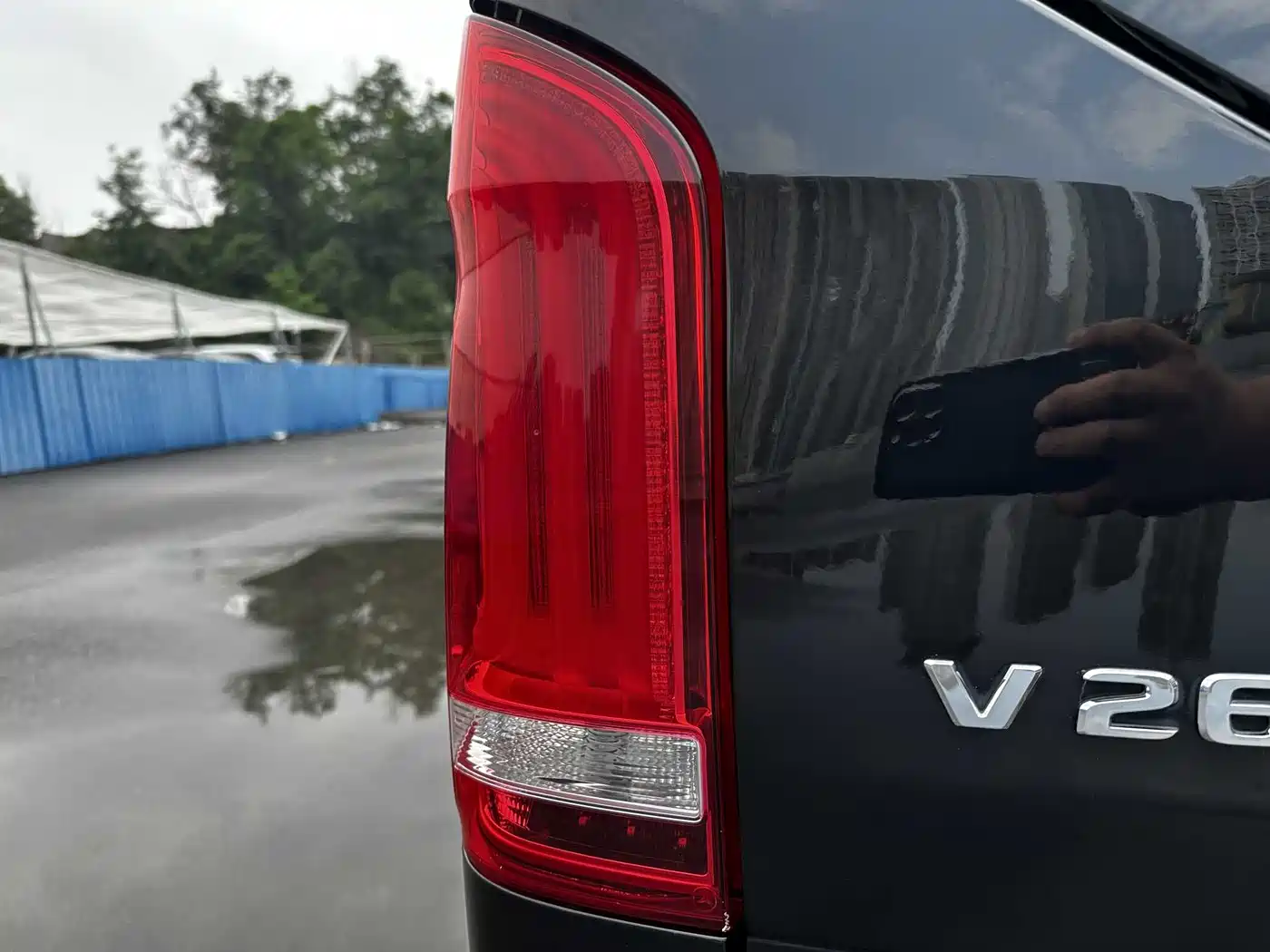 Mercedes-Benz V-Class 2018 V 260 L Premium Long Wheelbase Edition China VI фото 20