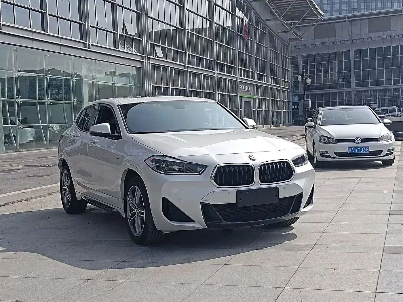 BMW X2 2020 sDrive25i Leading M Sport Package фото 3