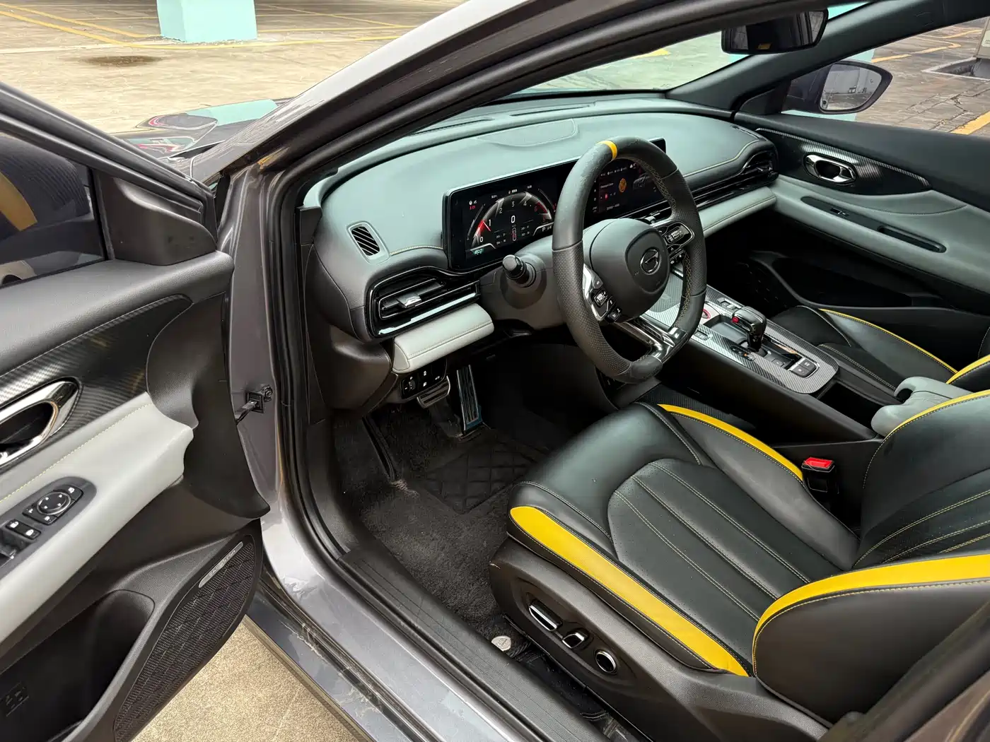 GAC Trumpchi Trumpchi Emkoo 2023 270T DCT J16 Edition фото 14