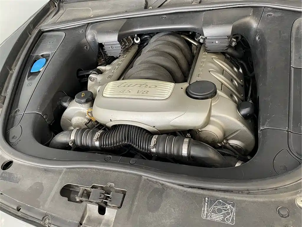 Porsche Cayenne 2006 Cayenne Turbo 4.5T фото 15