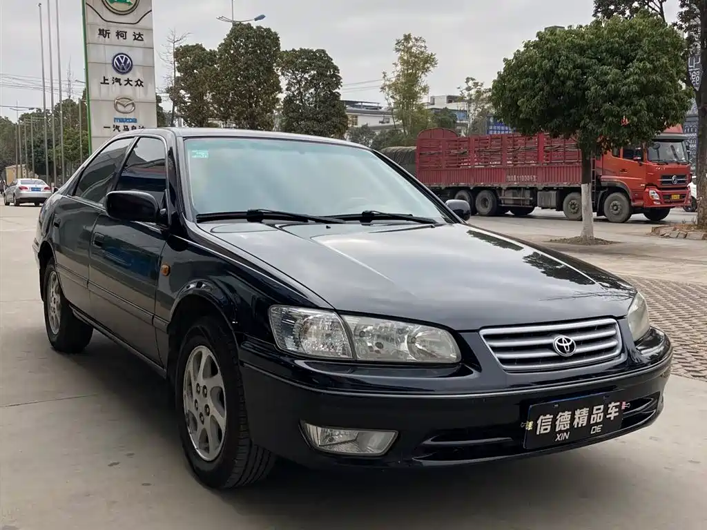Toyota фото 3