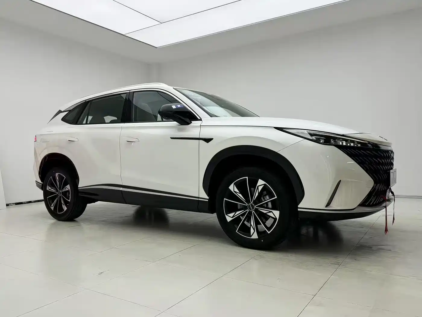 ROEWE RX5 NEW ENERGY