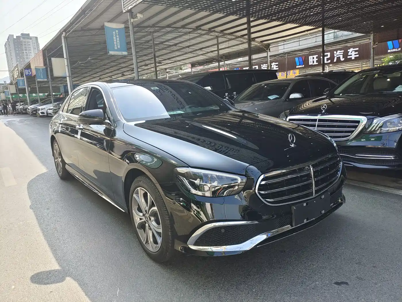 E CLASS
