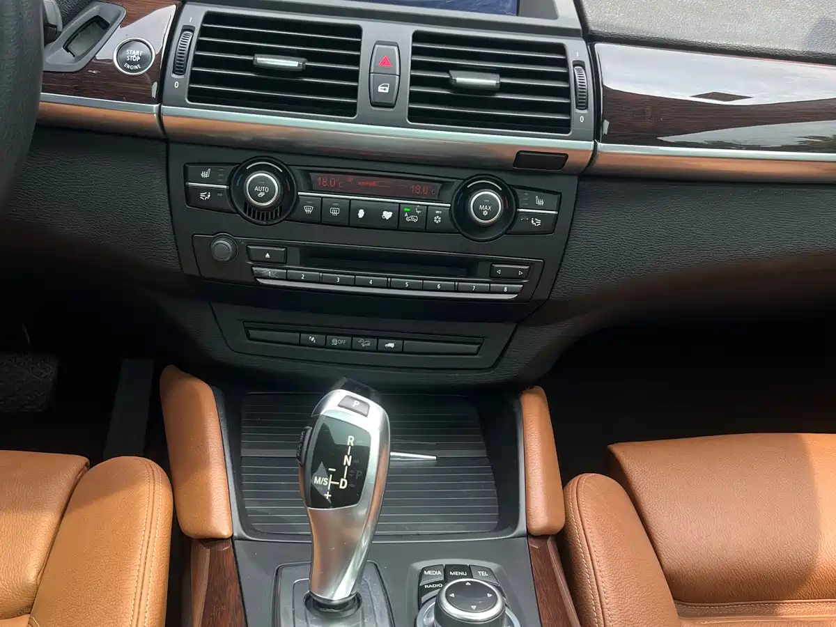 BMW X6 2013 xDrive35i фото 15