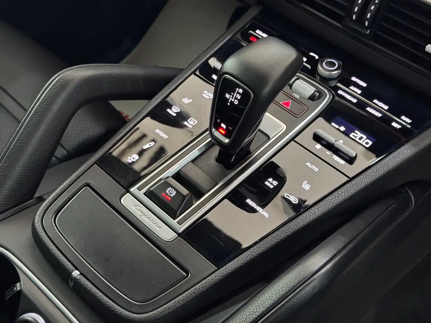 Porsche Cayenne 2018 Cayenne 3.0T фото 18