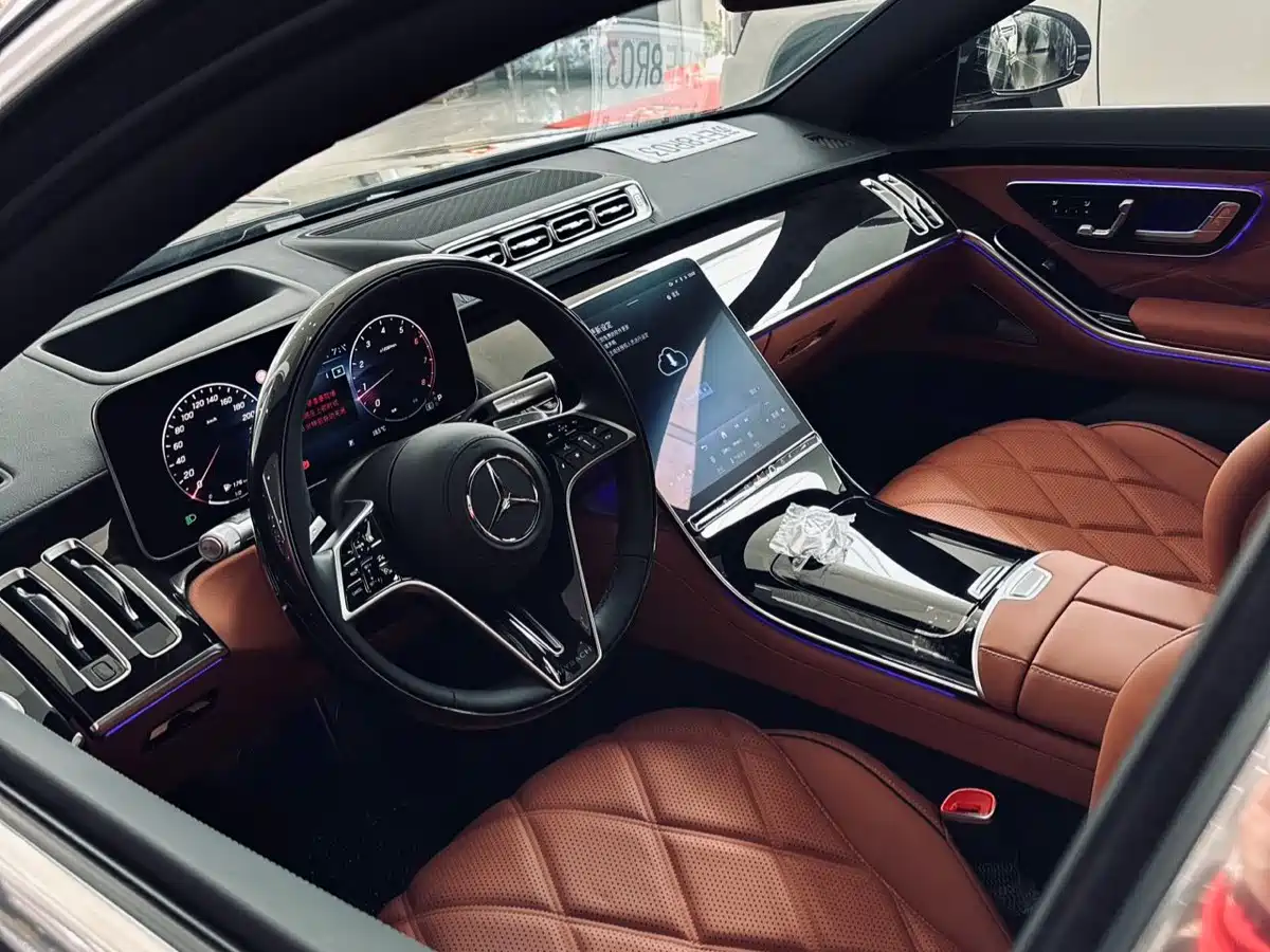 Mercedes-Benz Maybach S-Class 2025 Model S 480 4MATIC фото 4