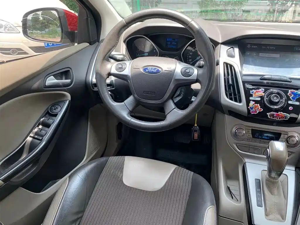 Ford Focus 2013 2012 Hatchback 1.6L Automatic Trend