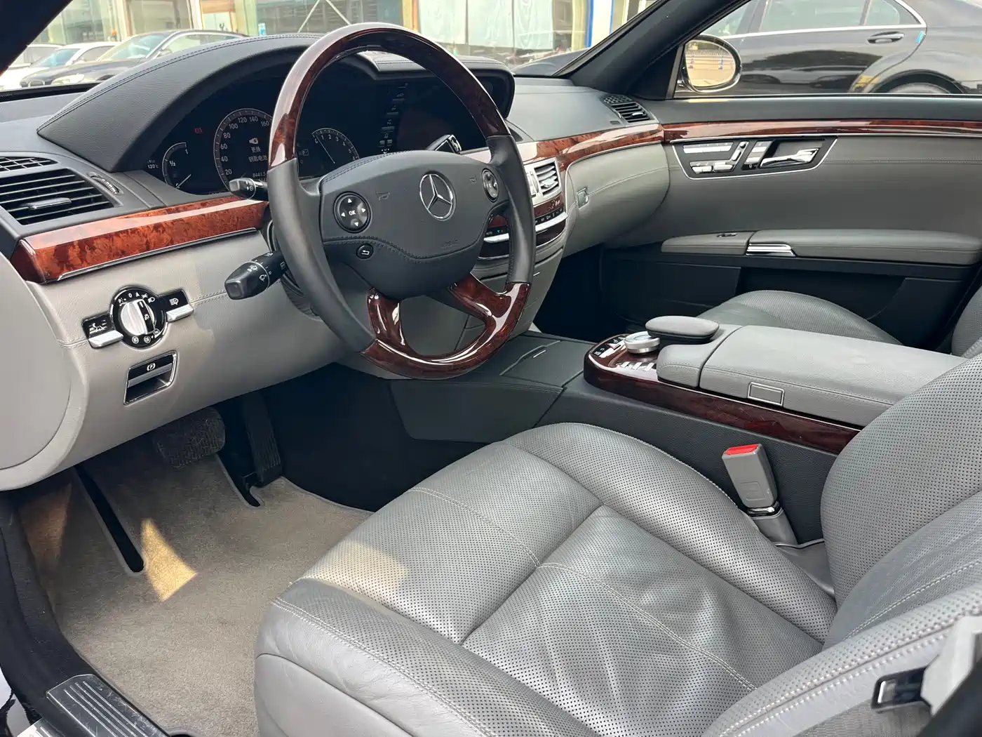 Mercedes-Benz S-Class 2004 S 500 фото 3