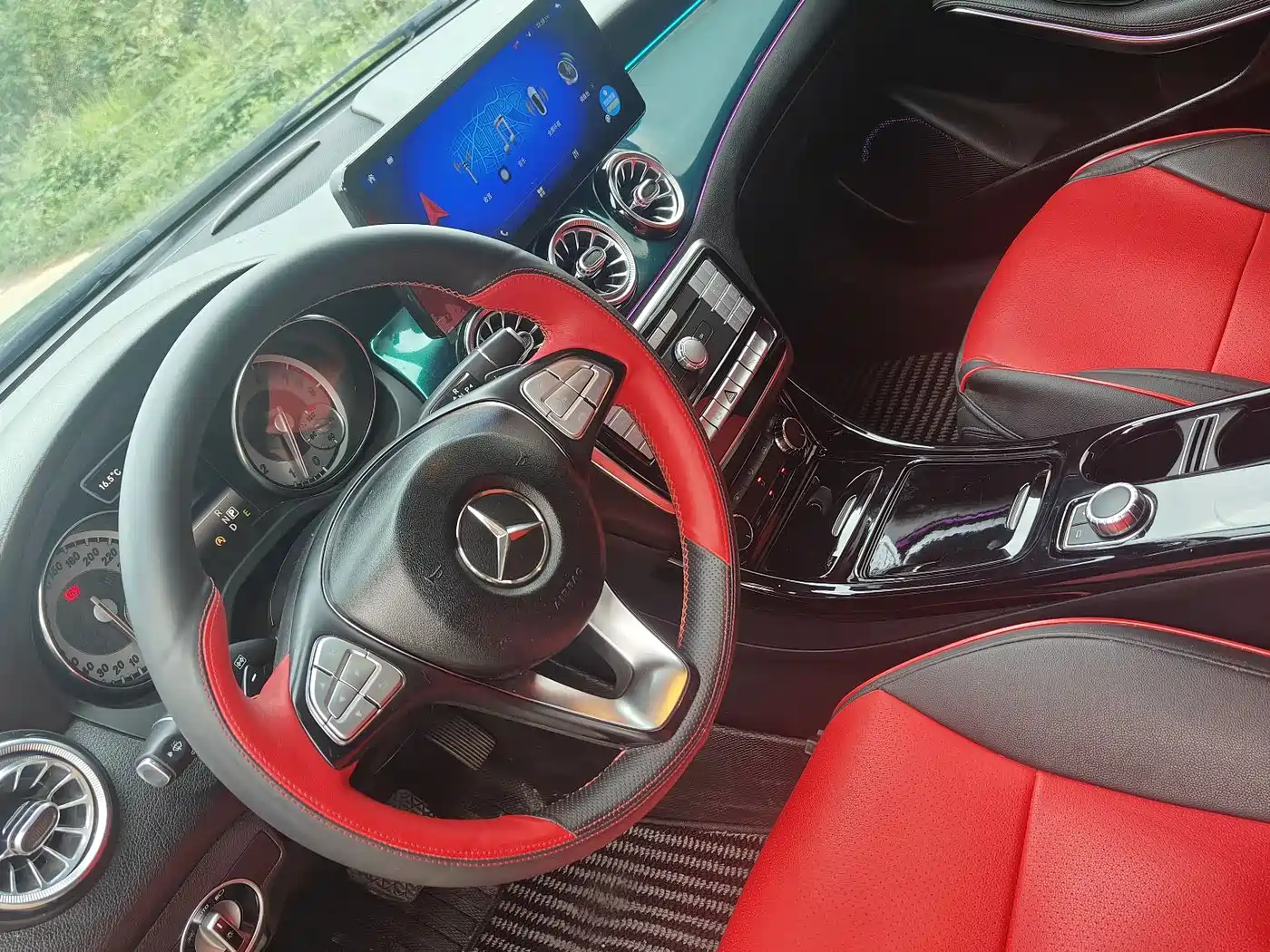 Mercedes-Benz CLA (Import) 2016 CLA 200 Sport фото 6