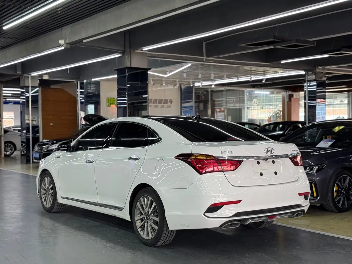 HYUNDAI NAME PICTURE