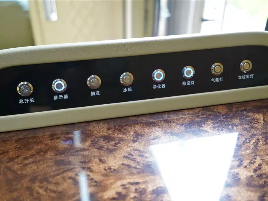 Toyota Coaster 2019 4.0L Premium Vehicle GRB53L-ZEMSK 23-seater 9GR фото 16
