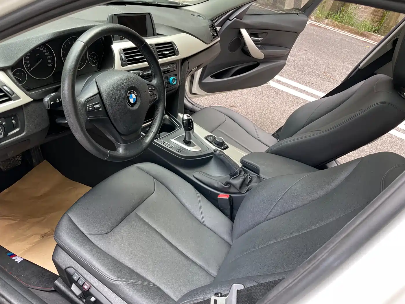BMW 3 Series 2015 320i Super Joy Fashion фото 10