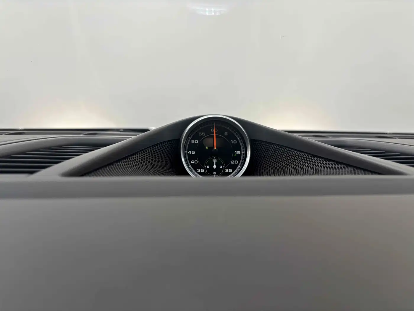 Porsche Panamera 2010 Porsche Panamera Turbo 4.8T фото 7
