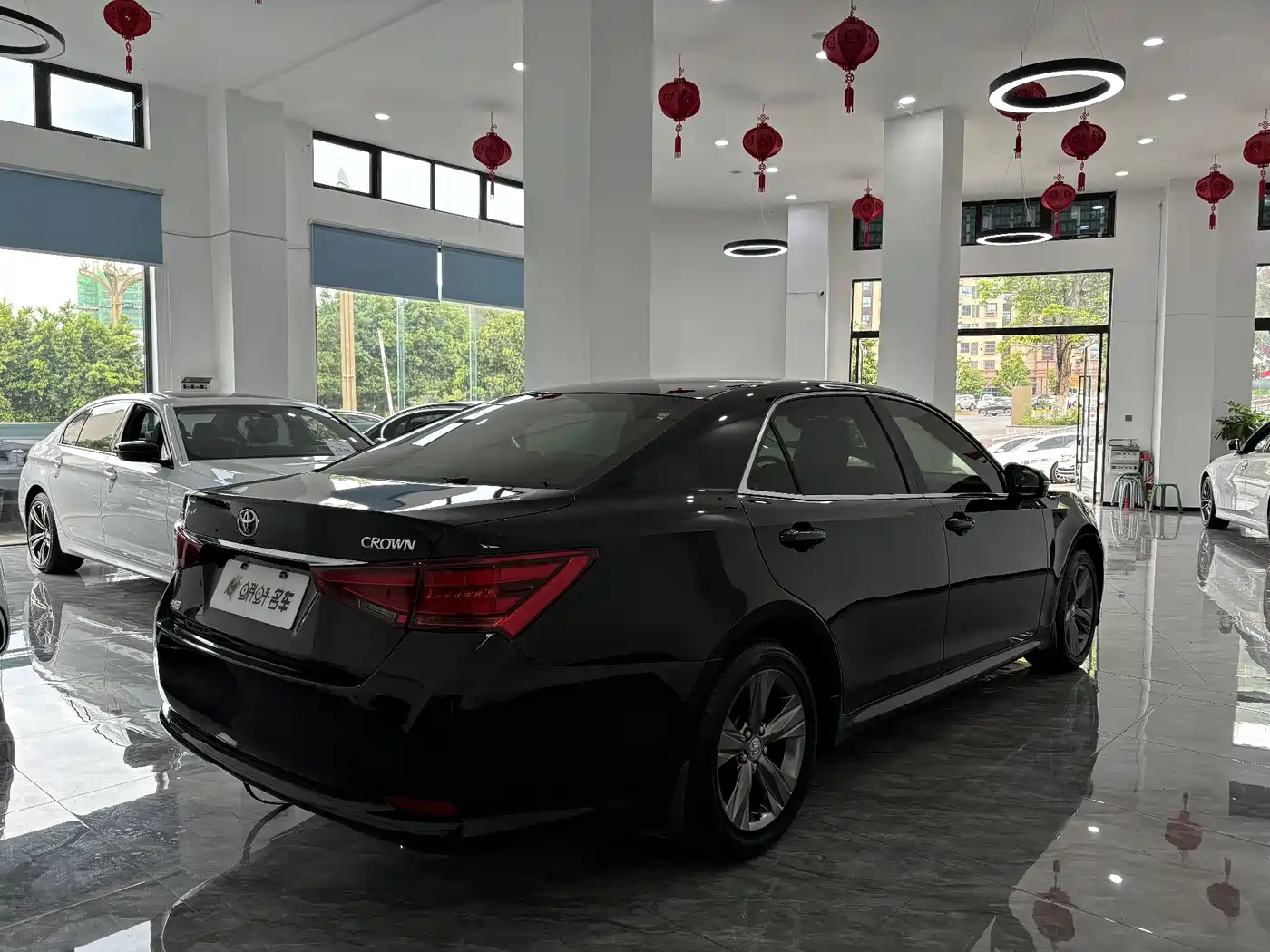 Toyota Crown 2015 2.5L Smart Edition фото 4