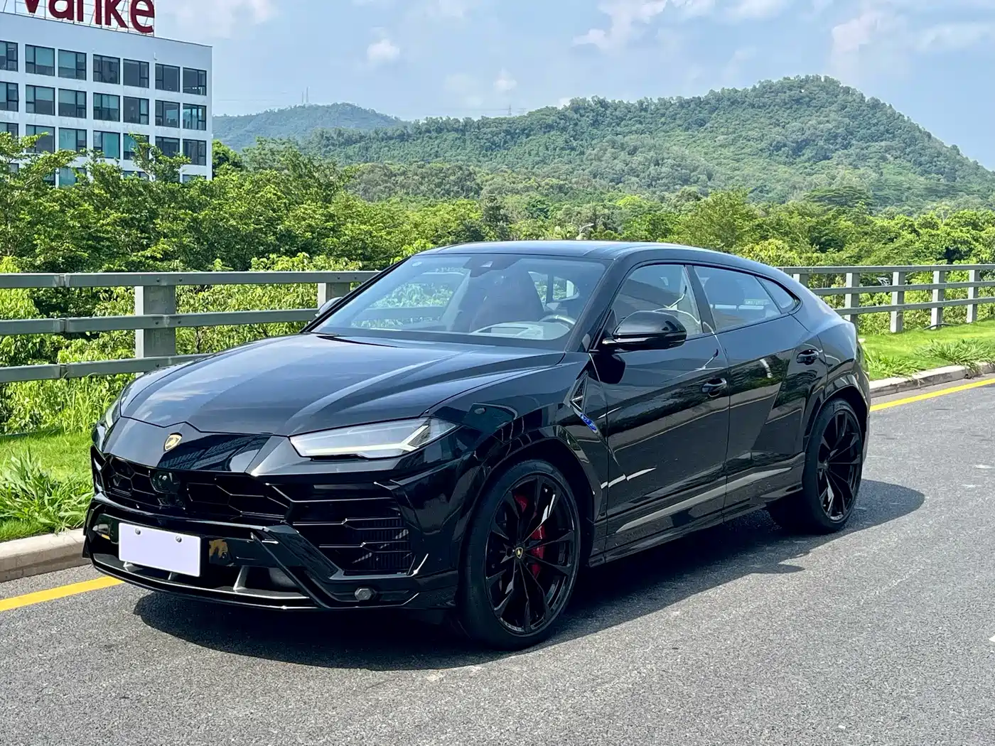 Lamborghini Urus 2021 4.0T V8