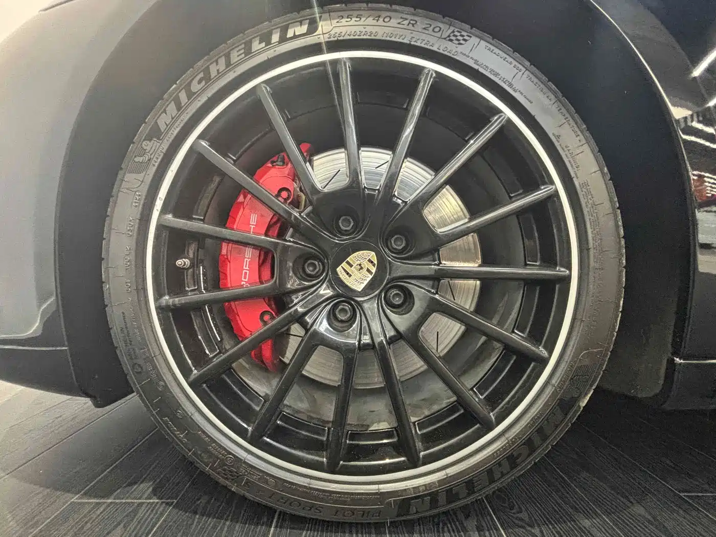 Porsche Panamera 2010 Porsche Panamera Turbo 4.8T фото 14
