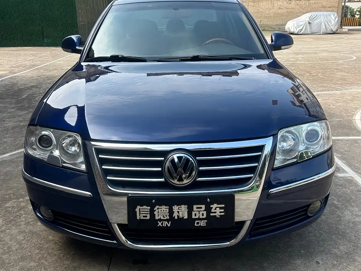 Volkswagen Passat Lingyu 2005 1.8T Auto Luxury