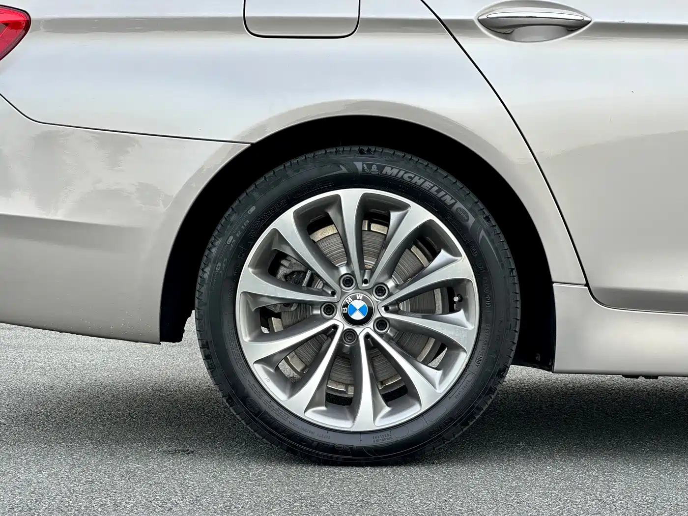 BMW 5 Series 2014 525Li Fashion Design Package фото 17