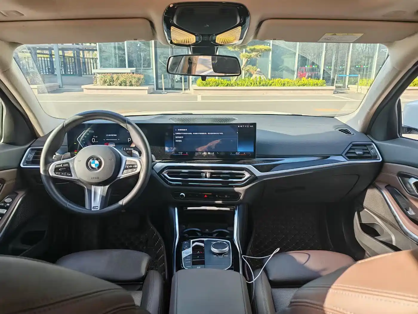 BMW 3 Series 2023 320Li M Sport Package фото 6