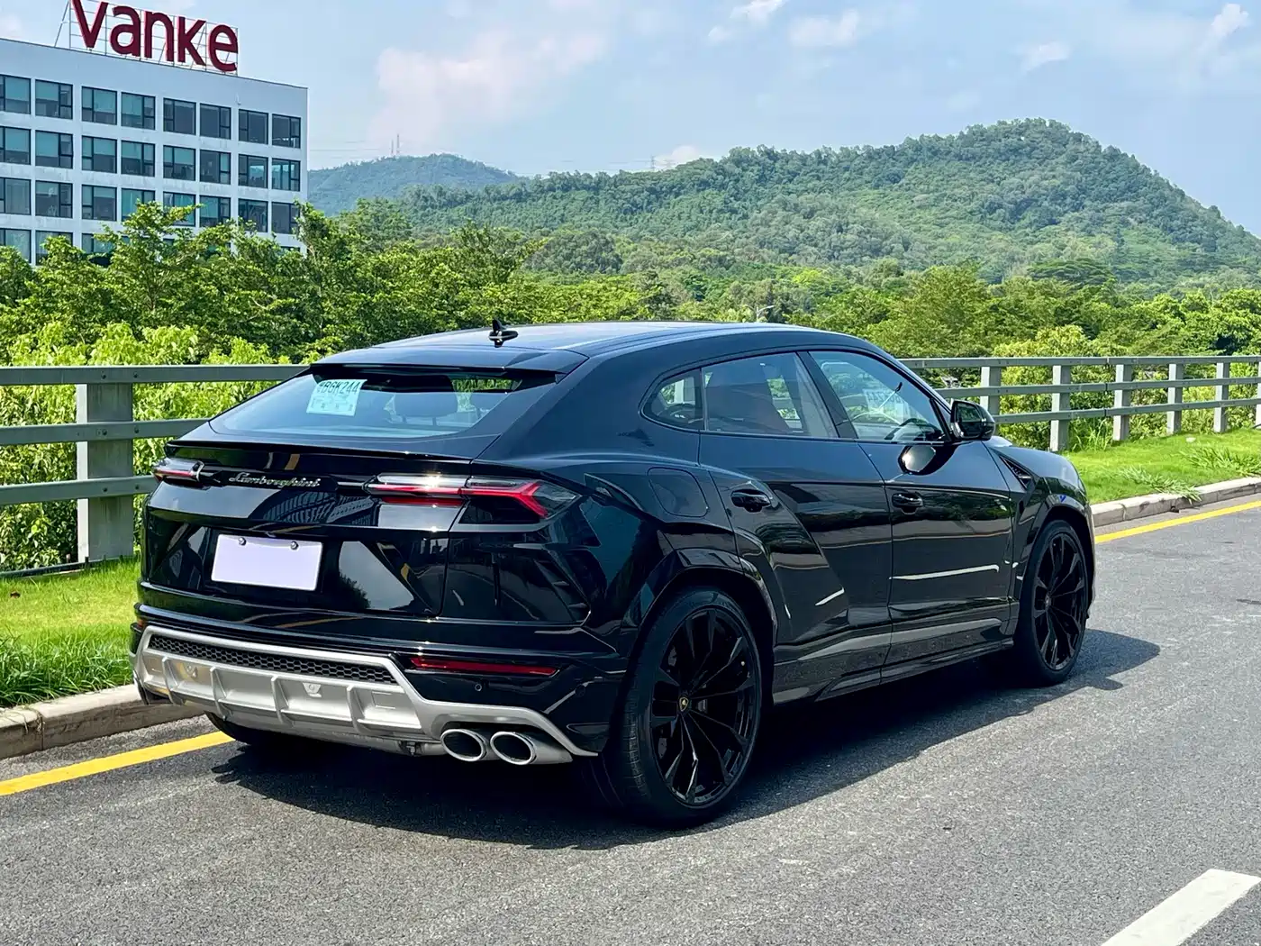 Lamborghini Urus 2021 4.0T V8 фото 6