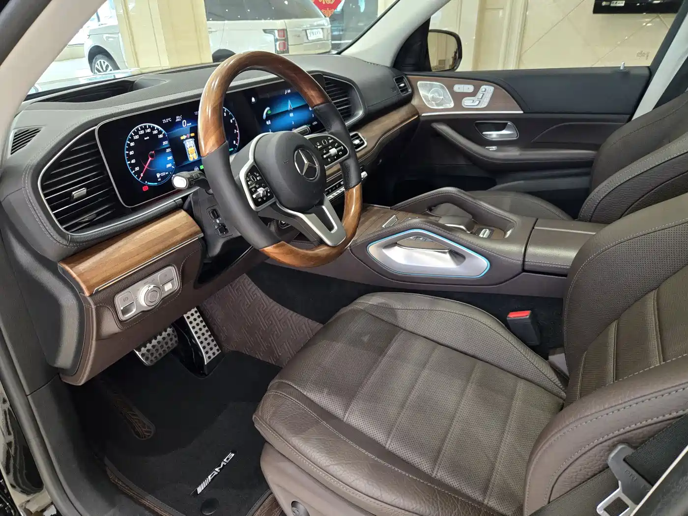 Mercedes-Benz GLS 2021 Facelift GLS 450 4MATIC Luxury фото 9