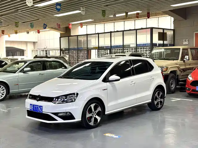  Volkswagen Polo 2016 1.4TSI GTI