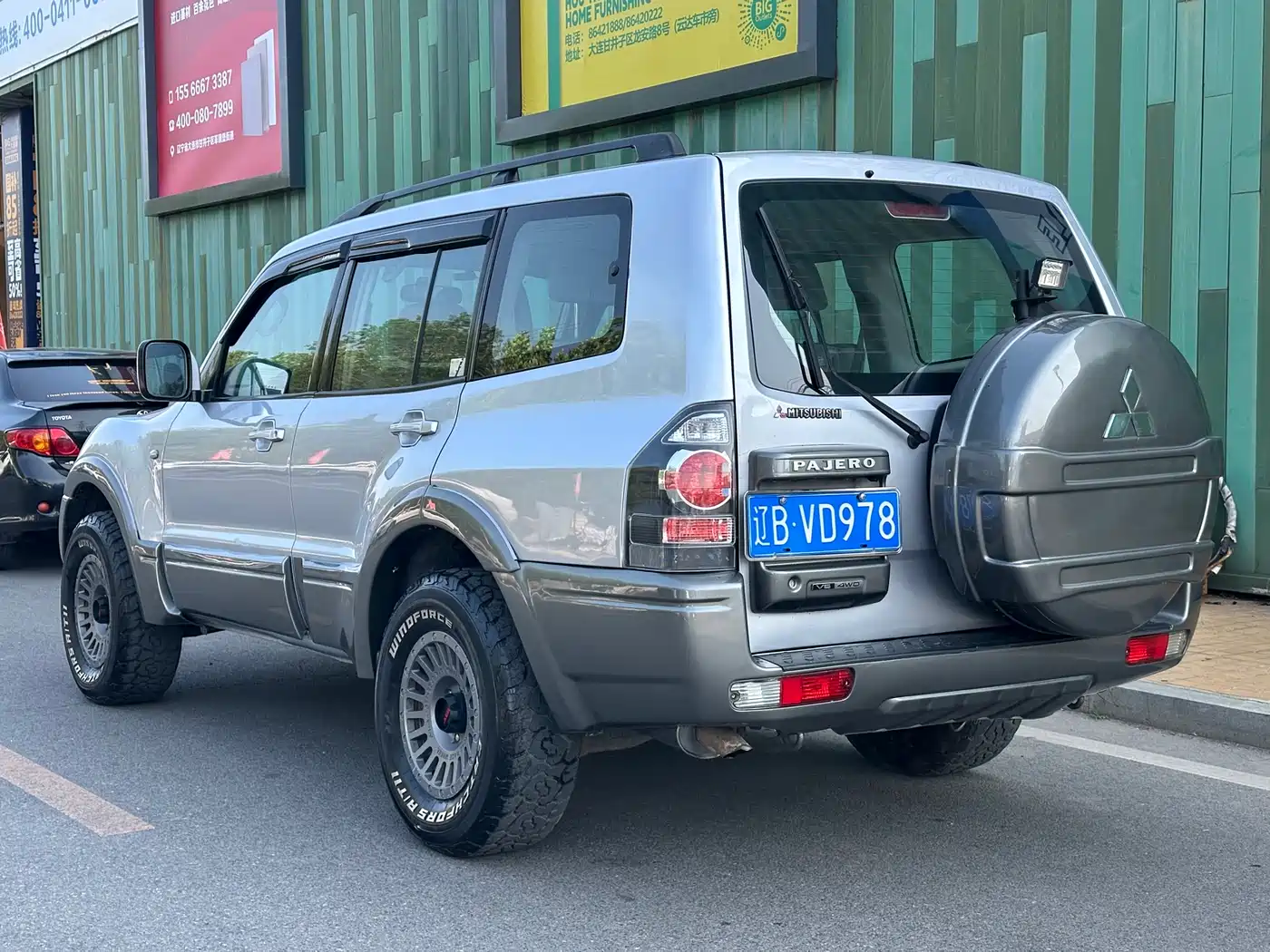 Mitsubishi Pajero 2011 Mitsubishi Pajero V73 3.0L MT GL фото 10