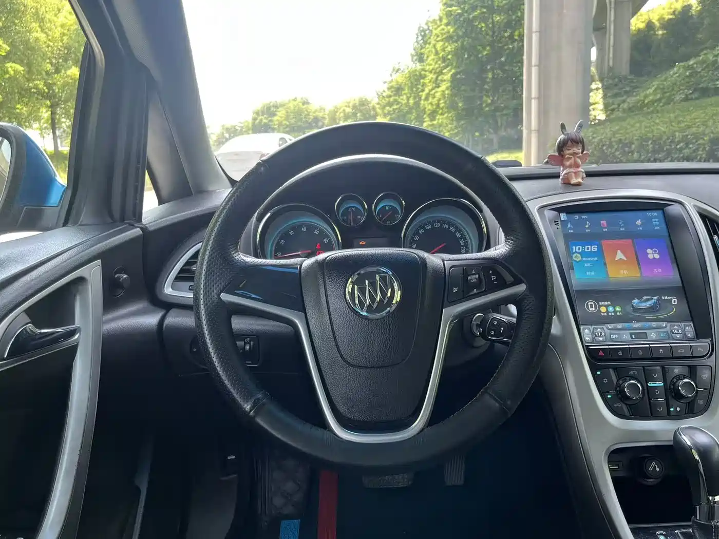 Buick Excelle 2014 XT 1.6L Automatic Fashion фото 10