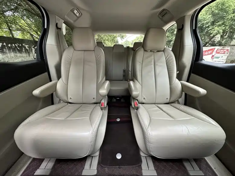 Buick GL8 2017 25S Luxury China V фото 10