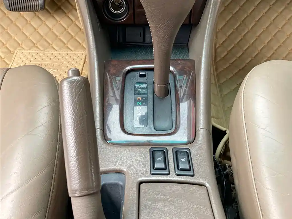 Toyota фото 11