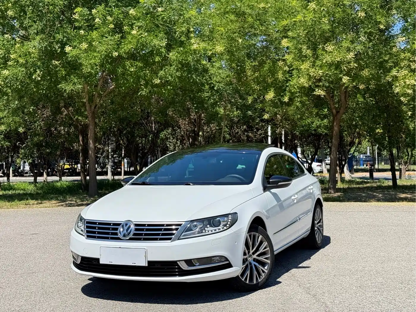 Volkswagen FAW-Volkswagen CC 2016 Model 1.8TSI Luxury
