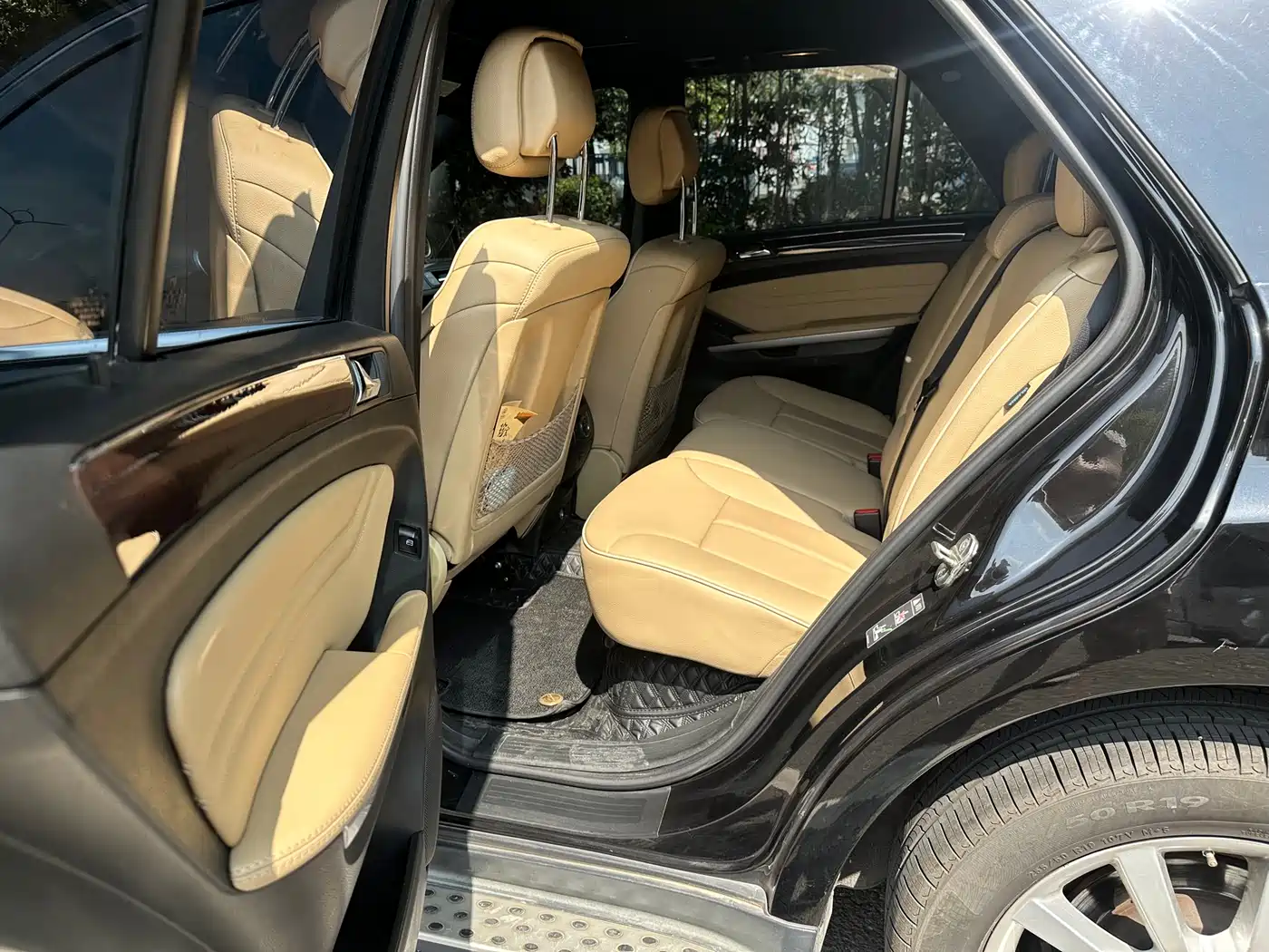 Mercedes-Benz M-Class 2010 ML 350 4MATIC Luxury фото 9