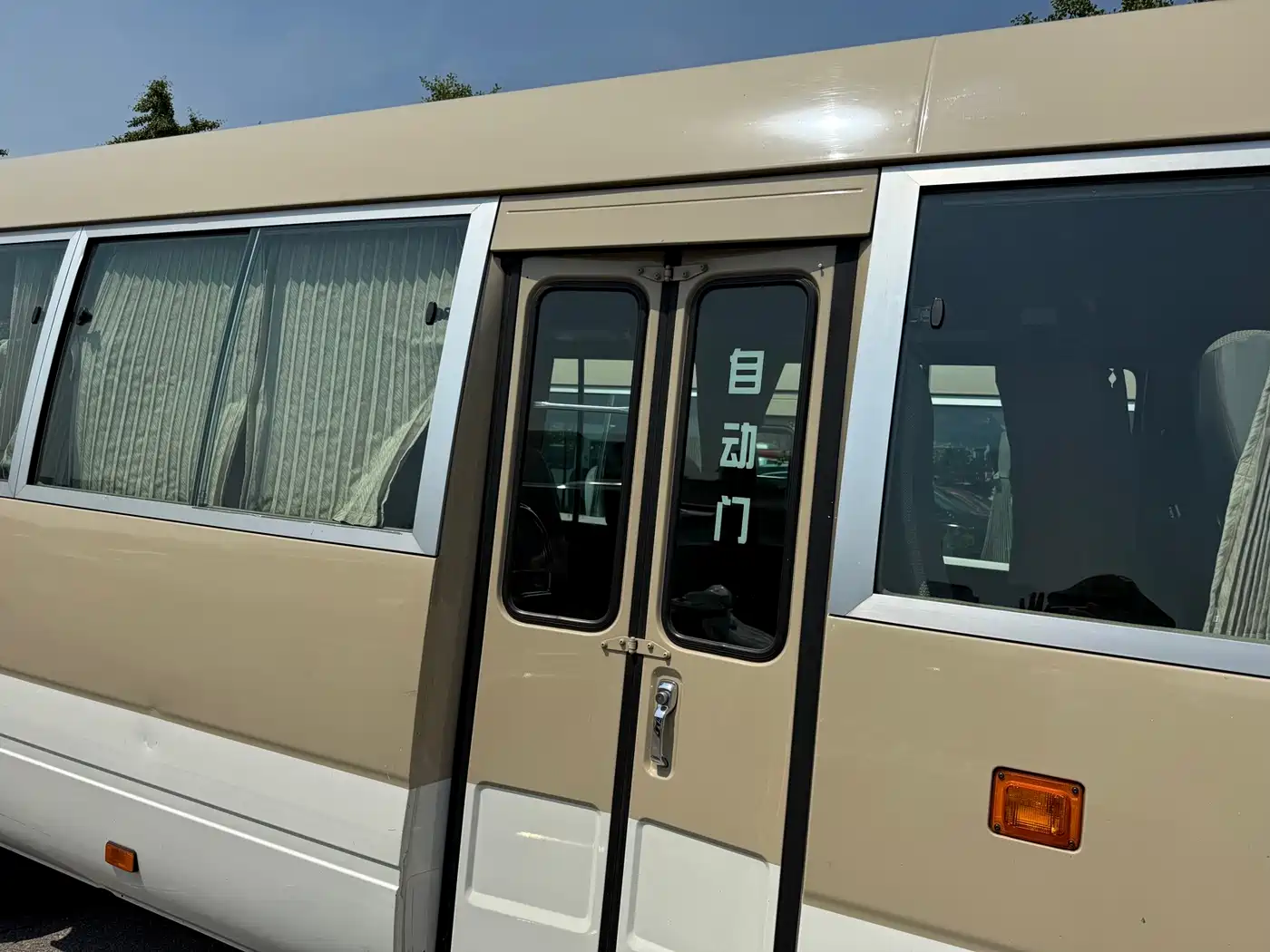 Toyota Coaster 2007 2.7L Gasoline Premium Upgrade Edition 23-seater фото 3