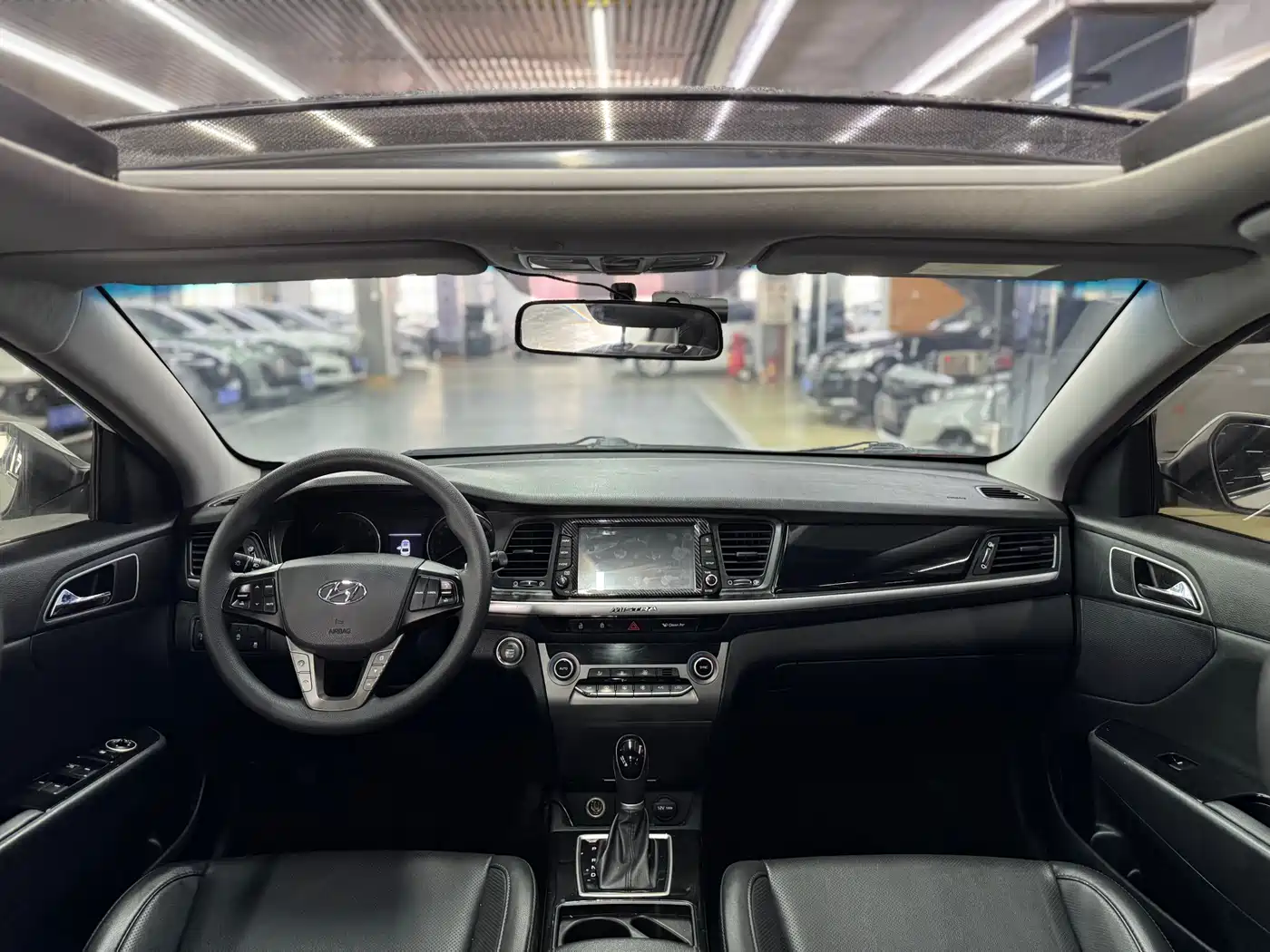 HYUNDAI NAME PICTURE