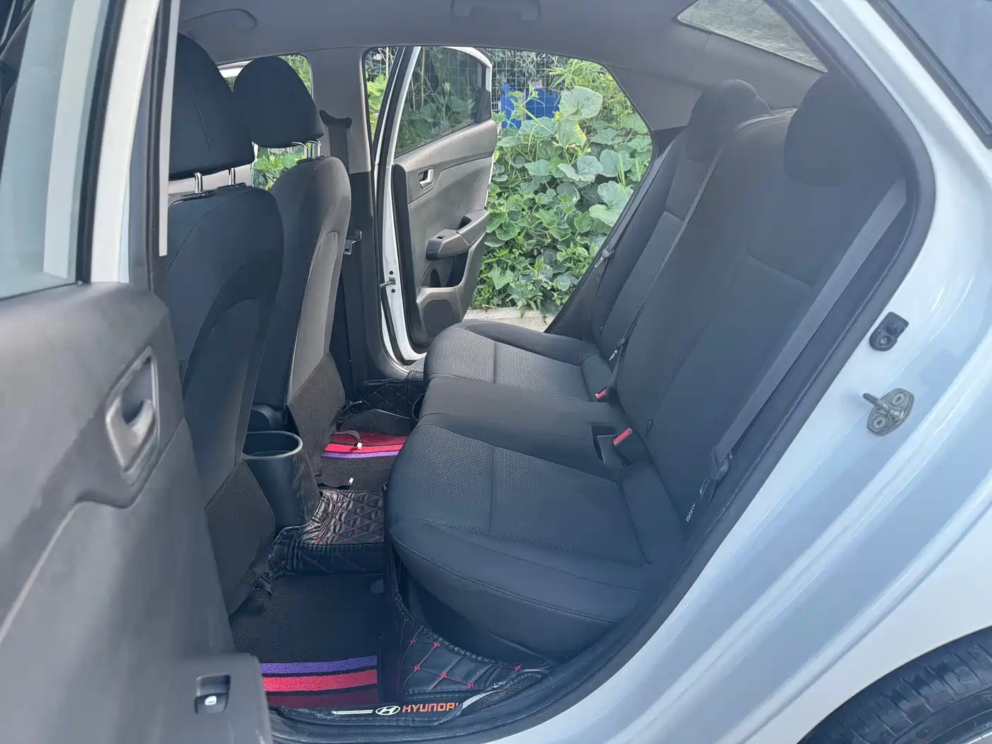 Hyundai Verna 2016 1.4L Manual Cool Edition GLS фото 10