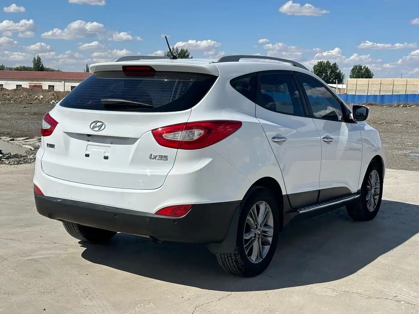 Hyundai Beijing Hyundai ix35 2013 2.0L Auto 2WD Smart GLS China IV фото 6