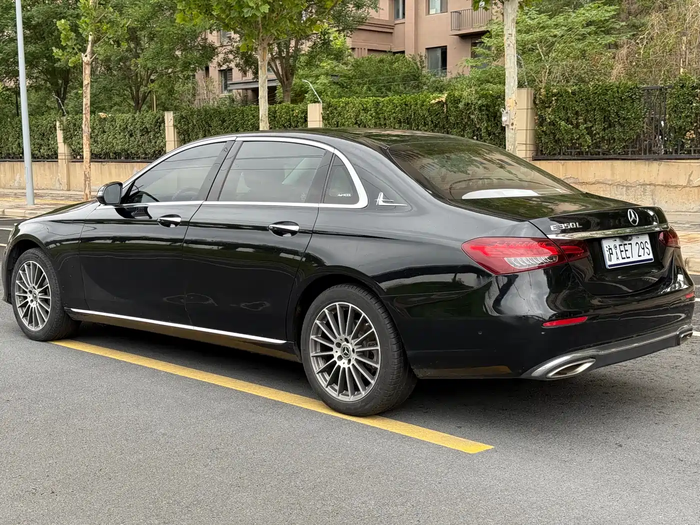Mercedes-Benz E-Class 2021 E 260 L фото 9