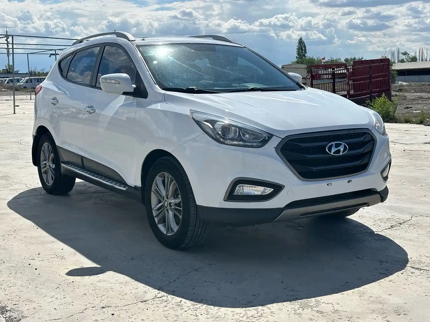 Hyundai Beijing Hyundai ix35 2013 2.0L Auto 2WD Smart GLS China IV фото 2