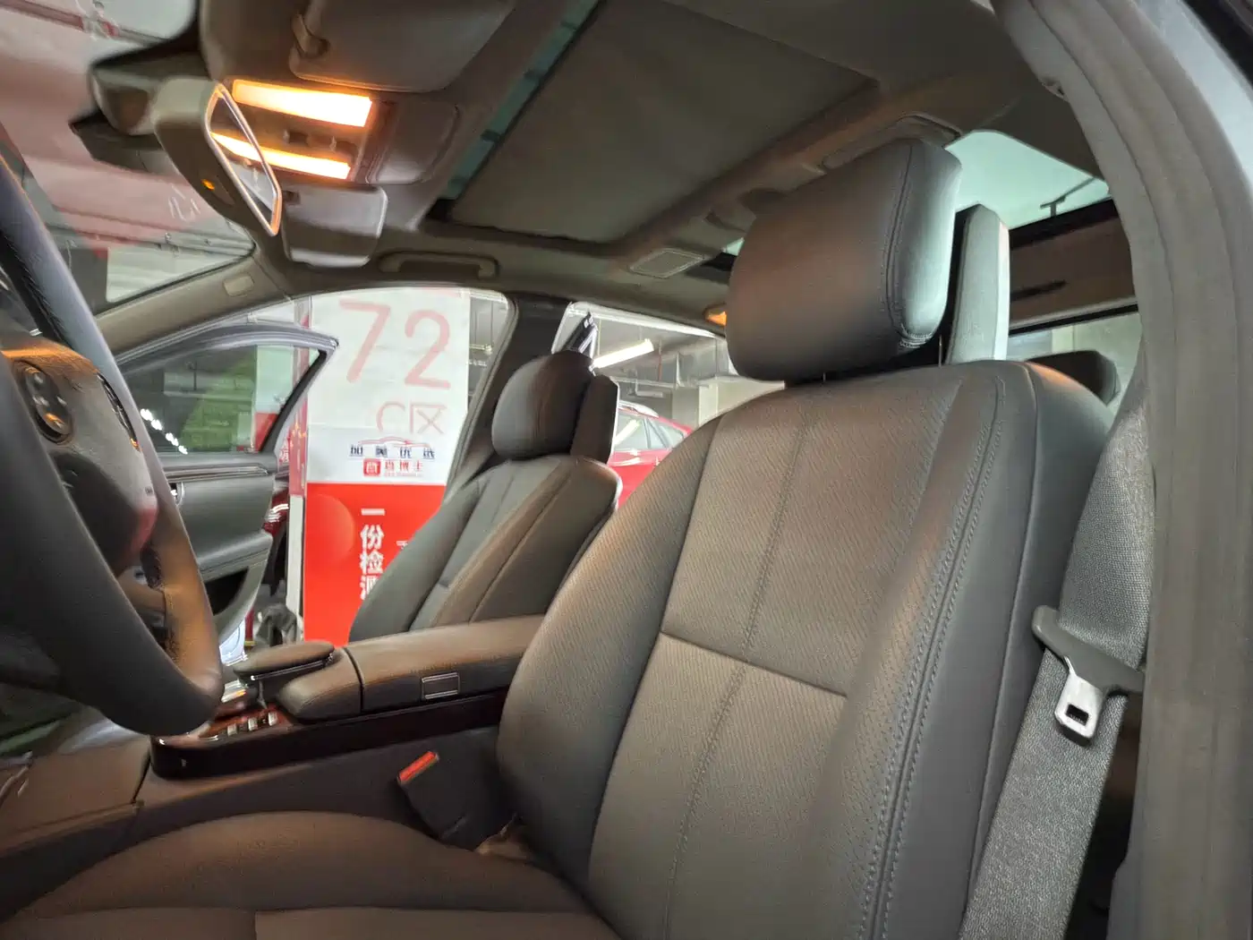 Mercedes-Benz S-Class фото 23