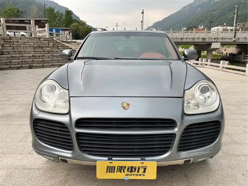 Porsche Cayenne 2006 Cayenne Turbo 4.5T фото 6