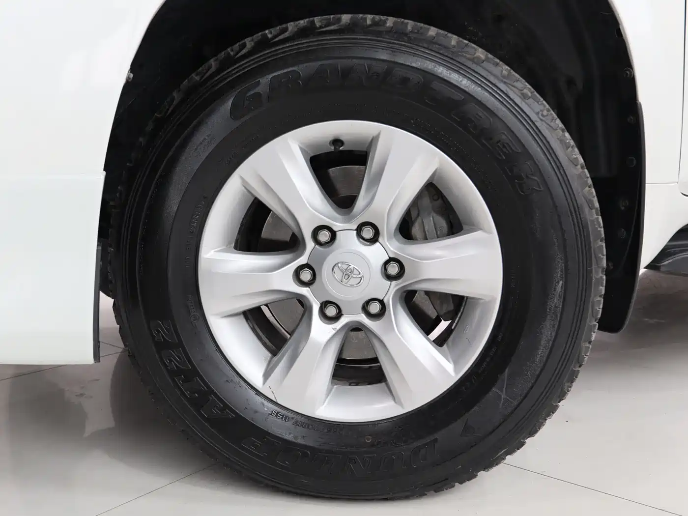 Toyota Prado (Import) 2010 2.7L Auto Luxury фото 4