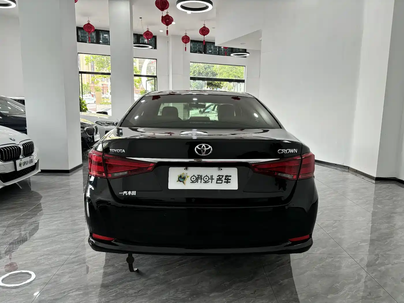 Toyota Crown 2015 2.5L Smart Edition фото 5
